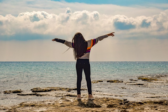 木工DIYを楽しむ男性へのインタビュー ガレージ作業場